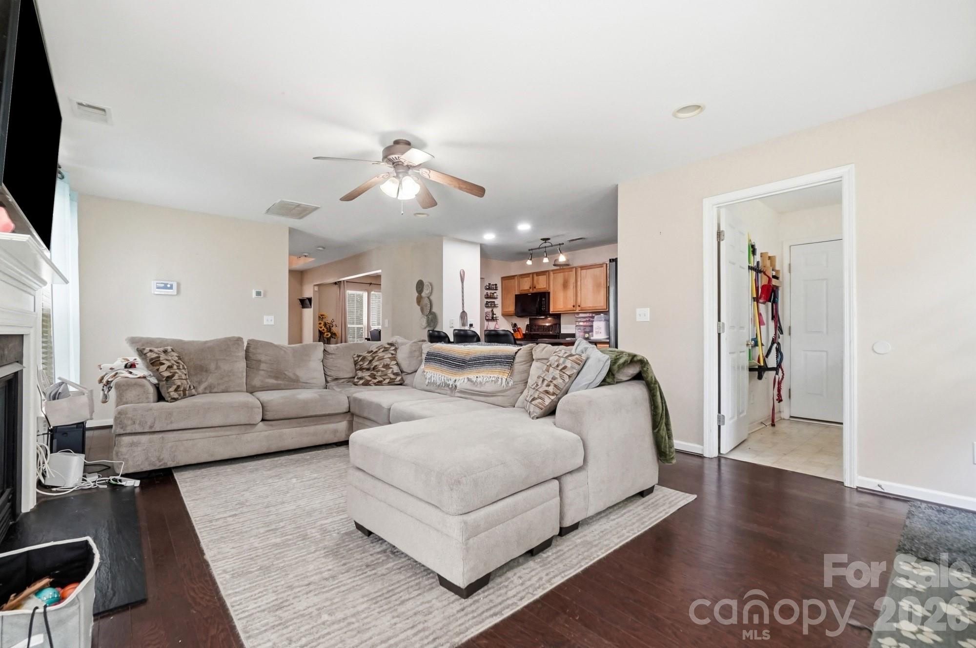 4008 Brandie Glen Road — Charlotte