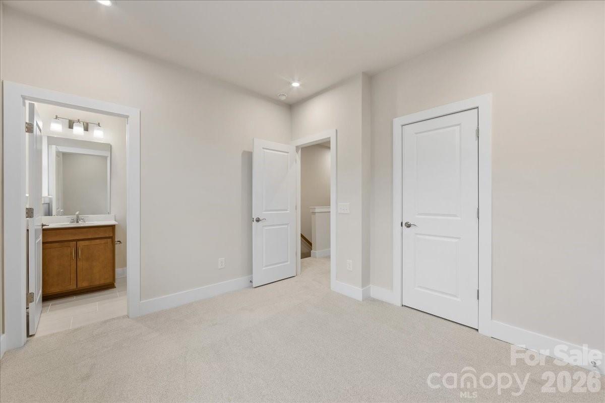 6008 Pivot Court — Charlotte