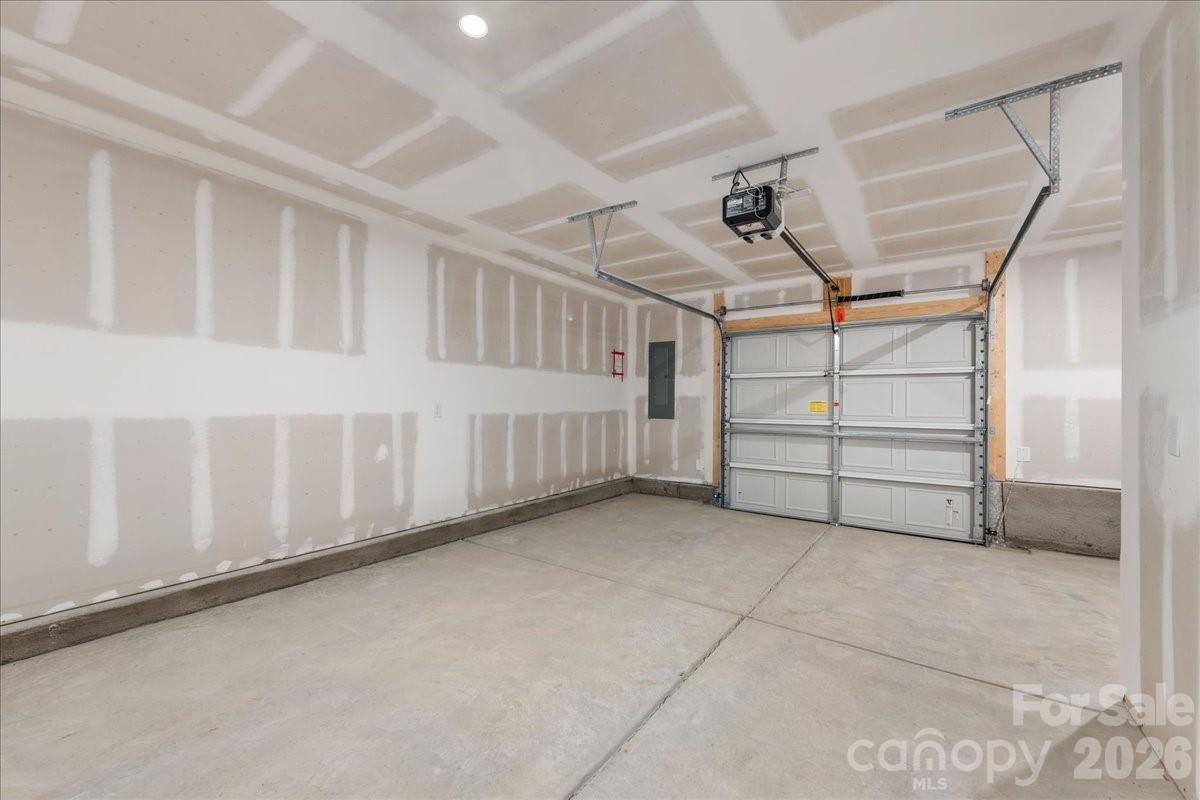 6008 Pivot Court — Charlotte
