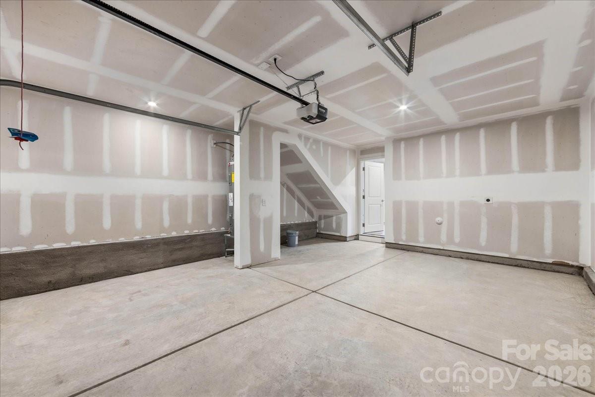 6008 Pivot Court — Charlotte