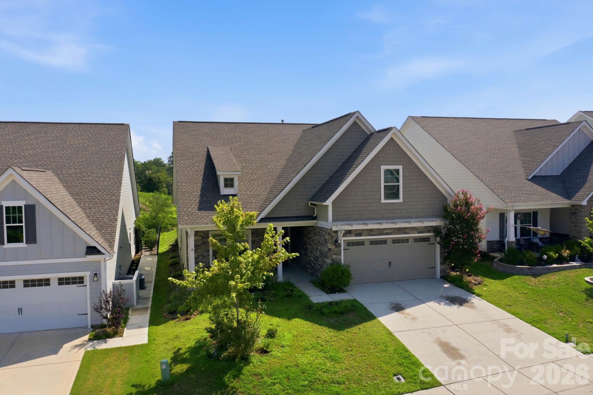 219 Canada Drive — Statesville