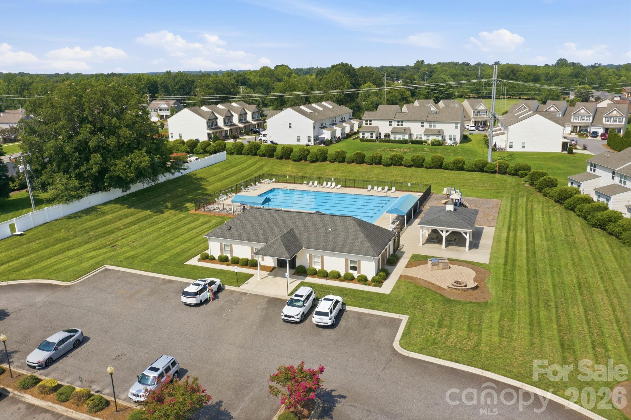 219 Canada Drive — Statesville