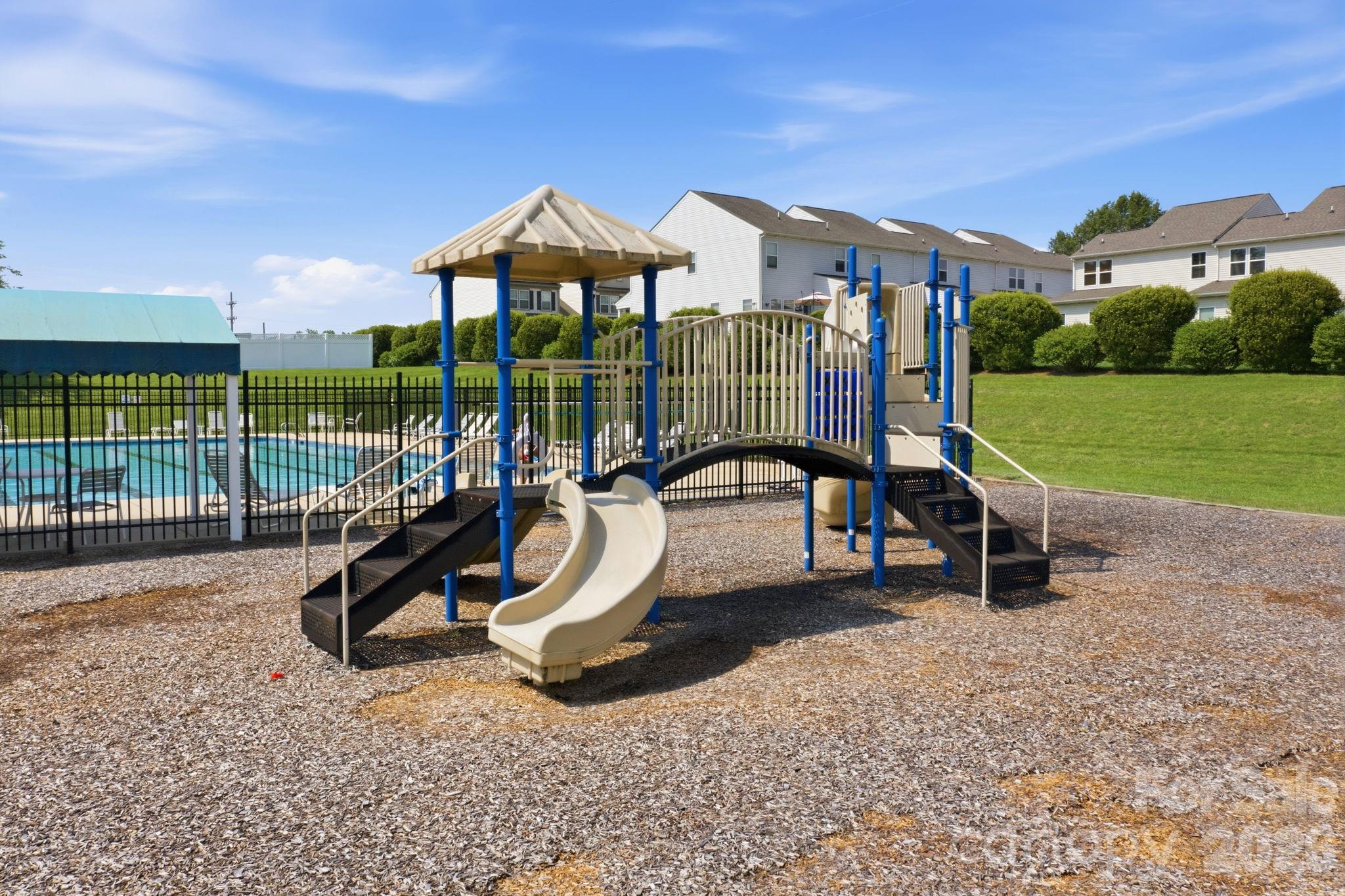 219 Canada Drive — Statesville