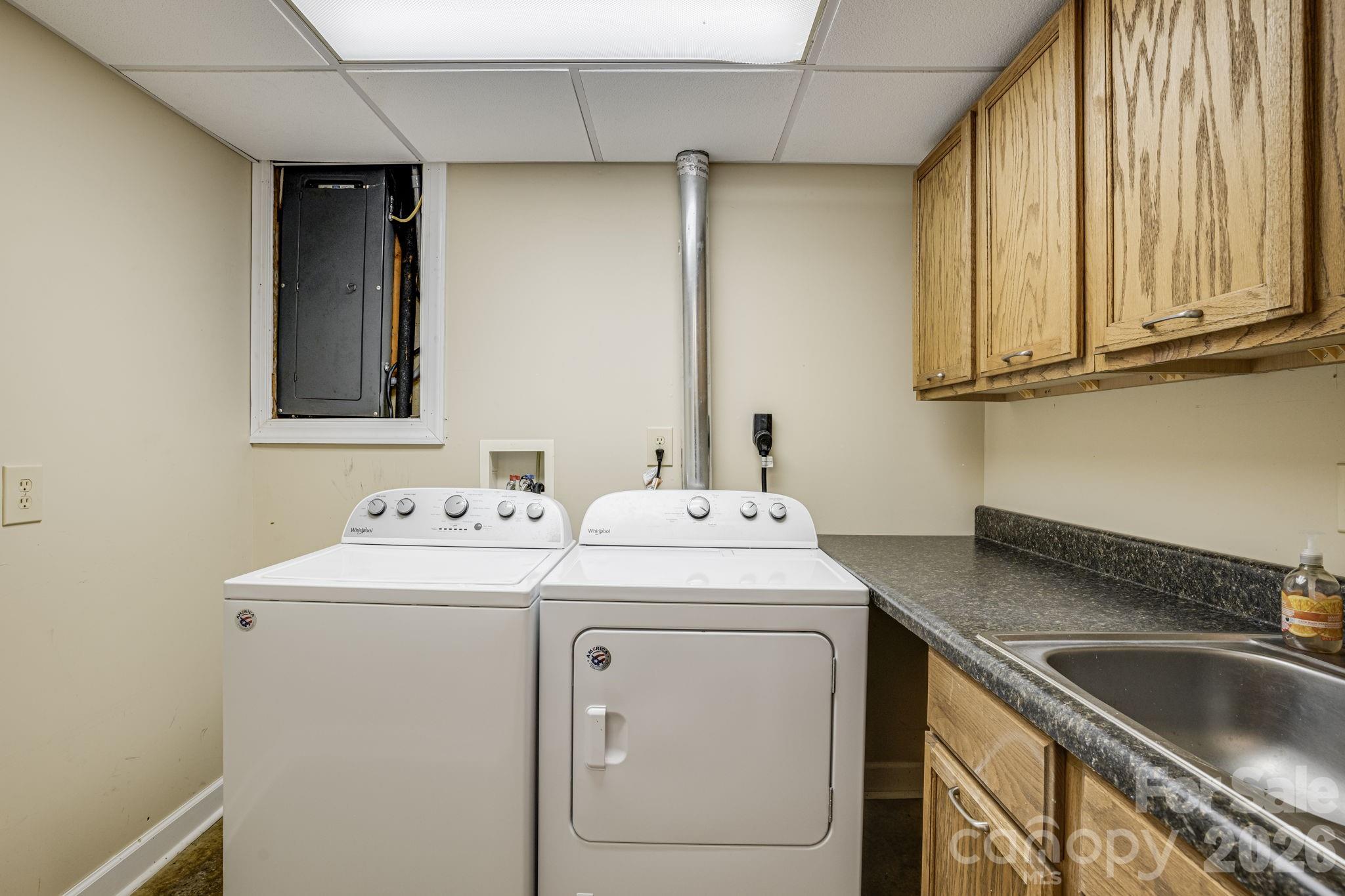 78 Grovewood Road — Asheville