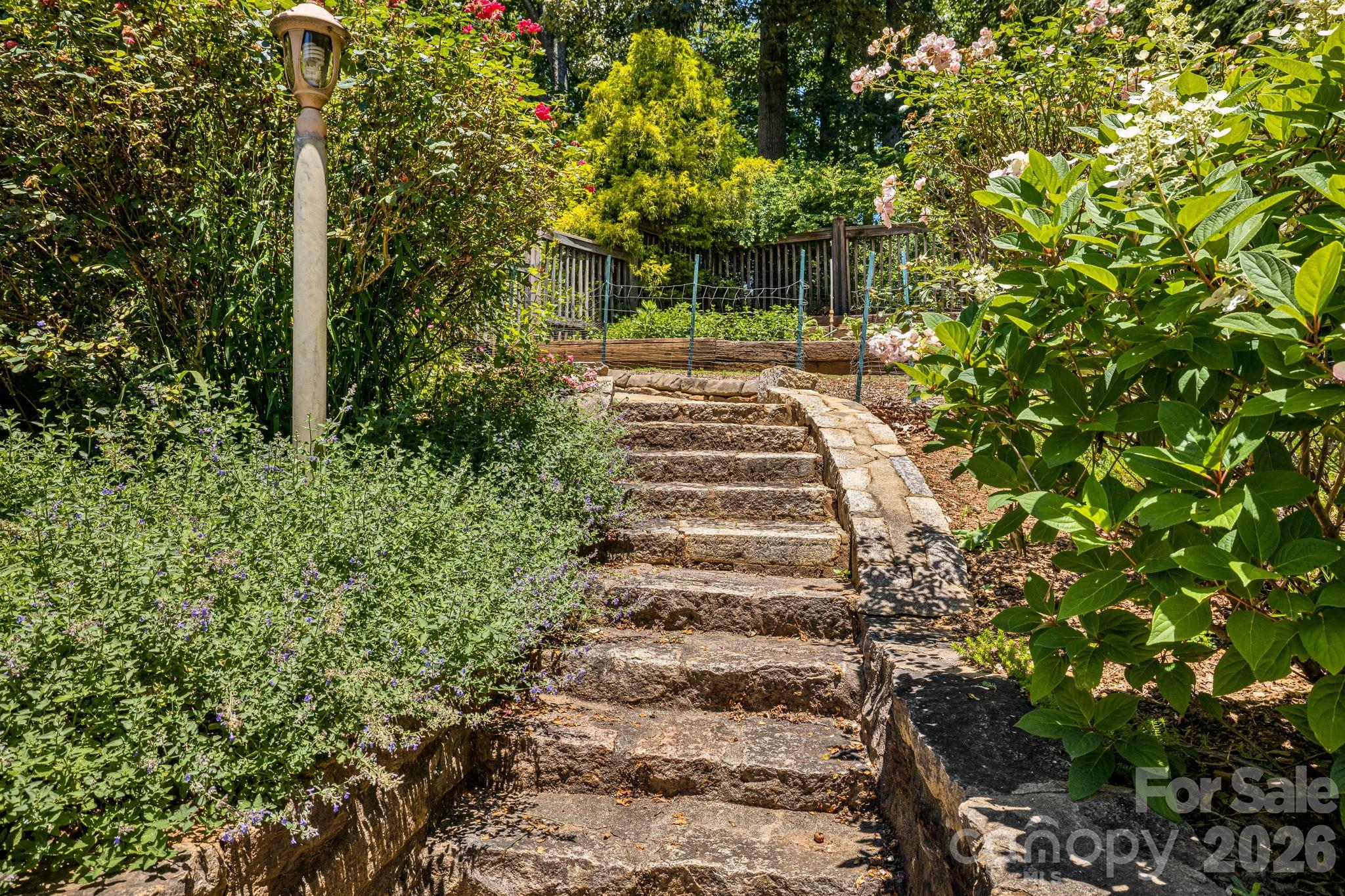 78 Grovewood Road — Asheville