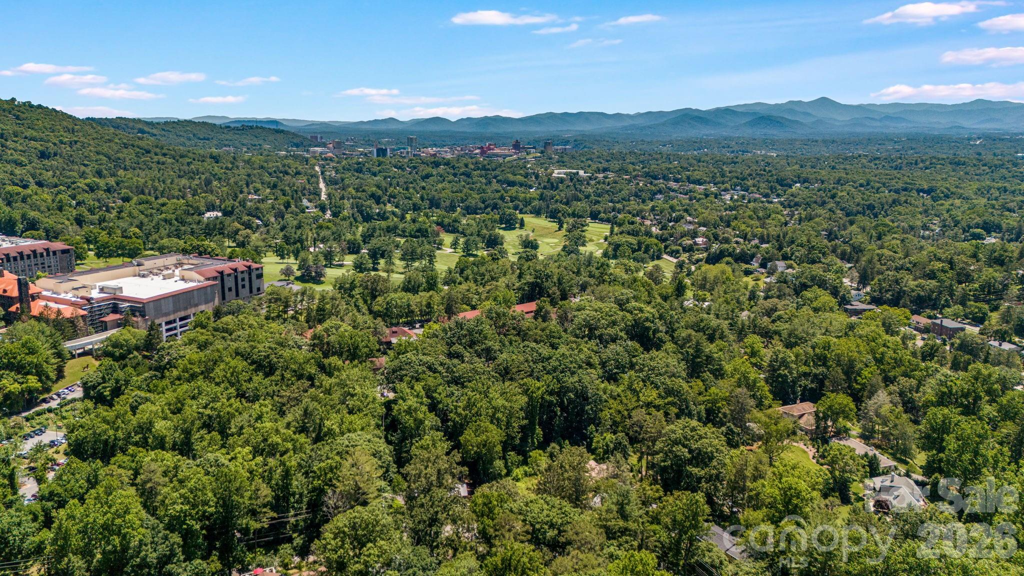 78 Grovewood Road — Asheville