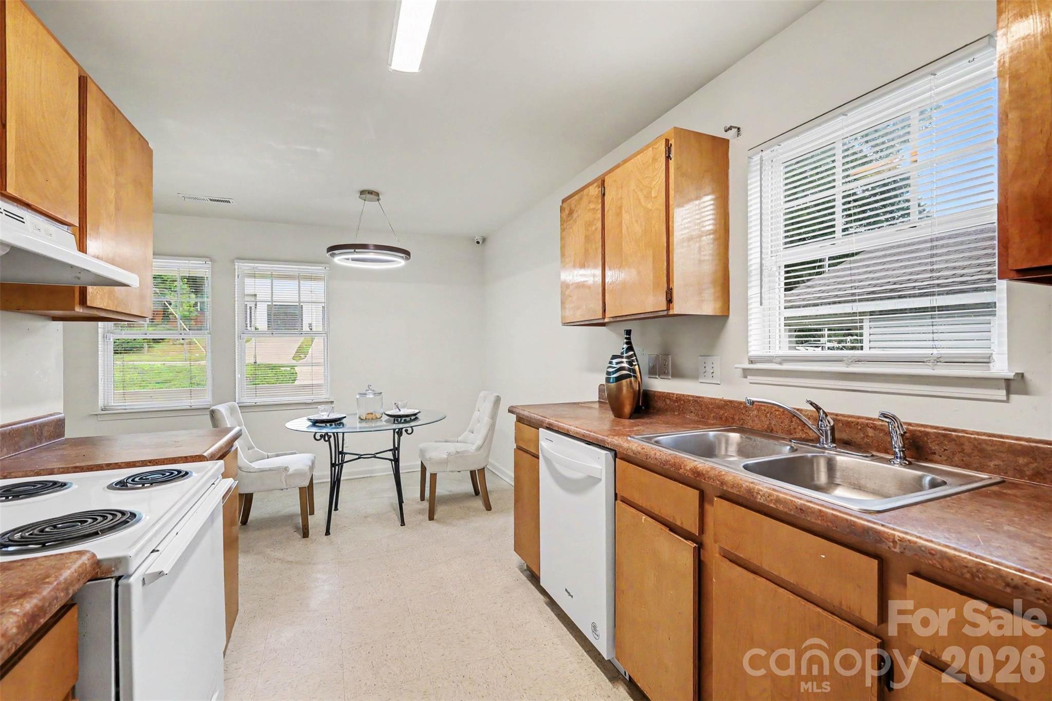 3608 Corbett Street — Charlotte
