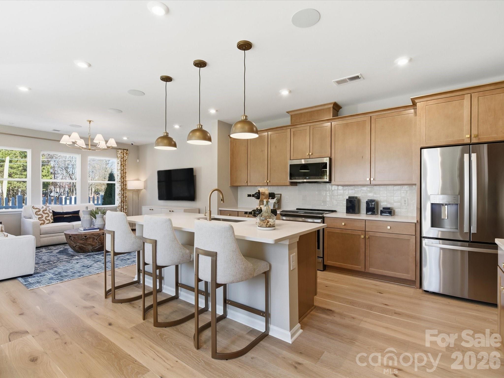8402 Discovery Lane — Charlotte
