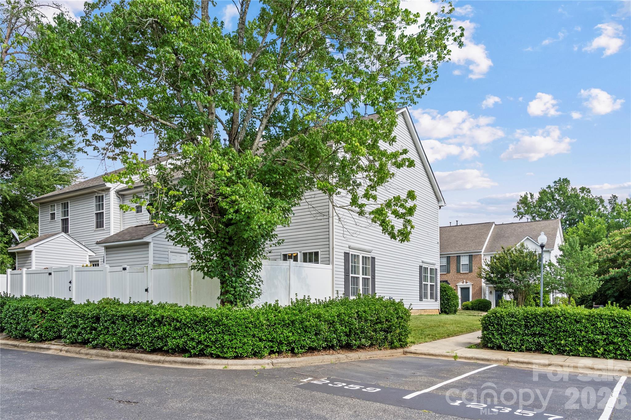 12353 Jessica Place — Charlotte