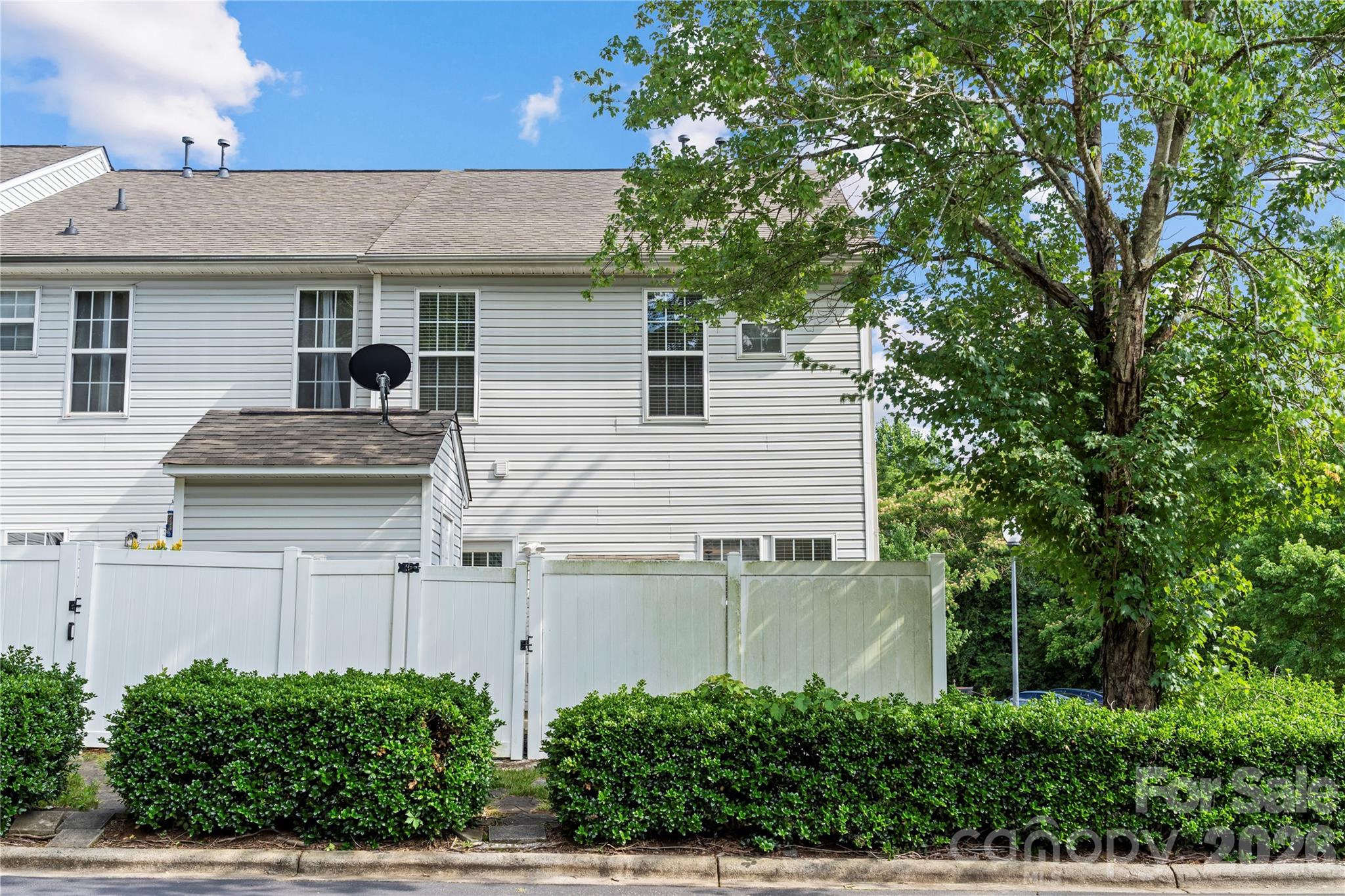 12353 Jessica Place — Charlotte