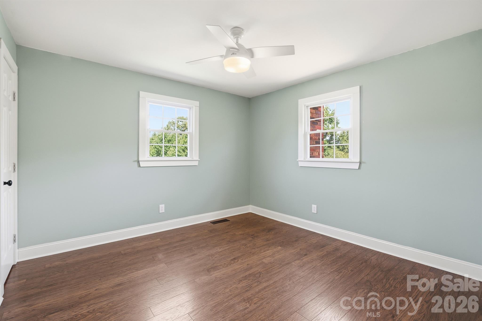 6878 Gracie Lane — Vale
