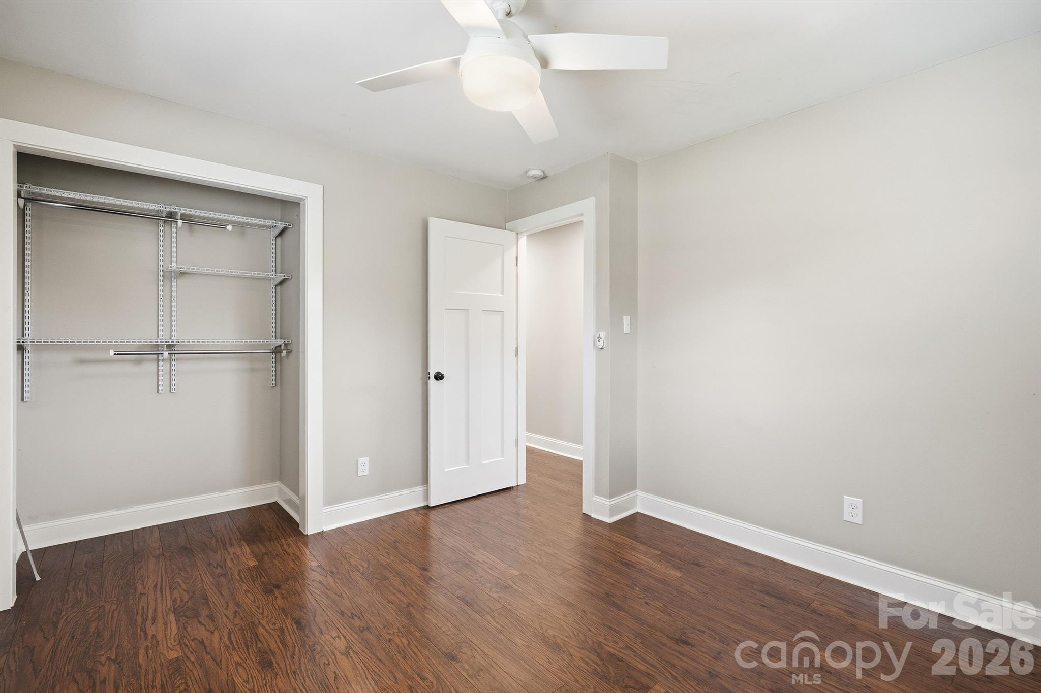 6878 Gracie Lane — Vale