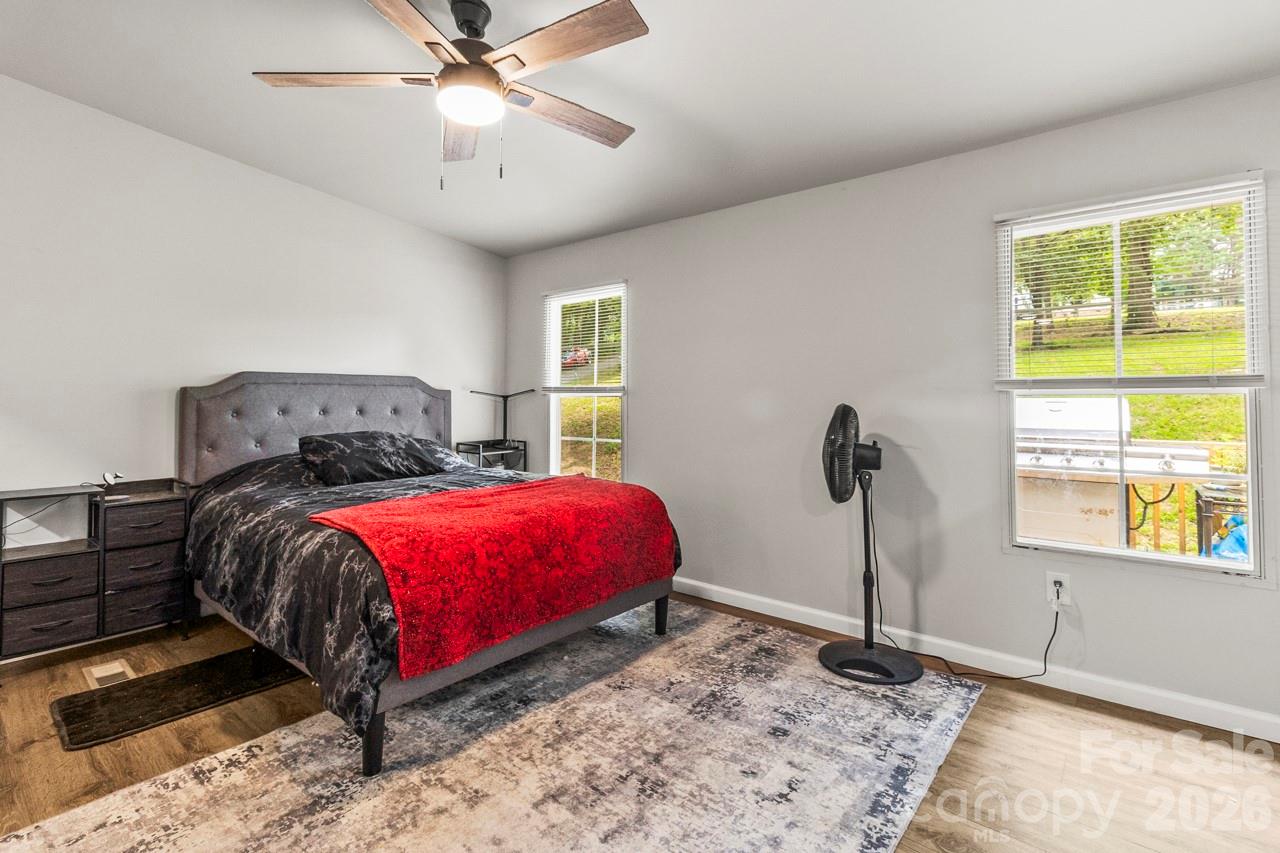 4265 Dry Pond Lane — Conover