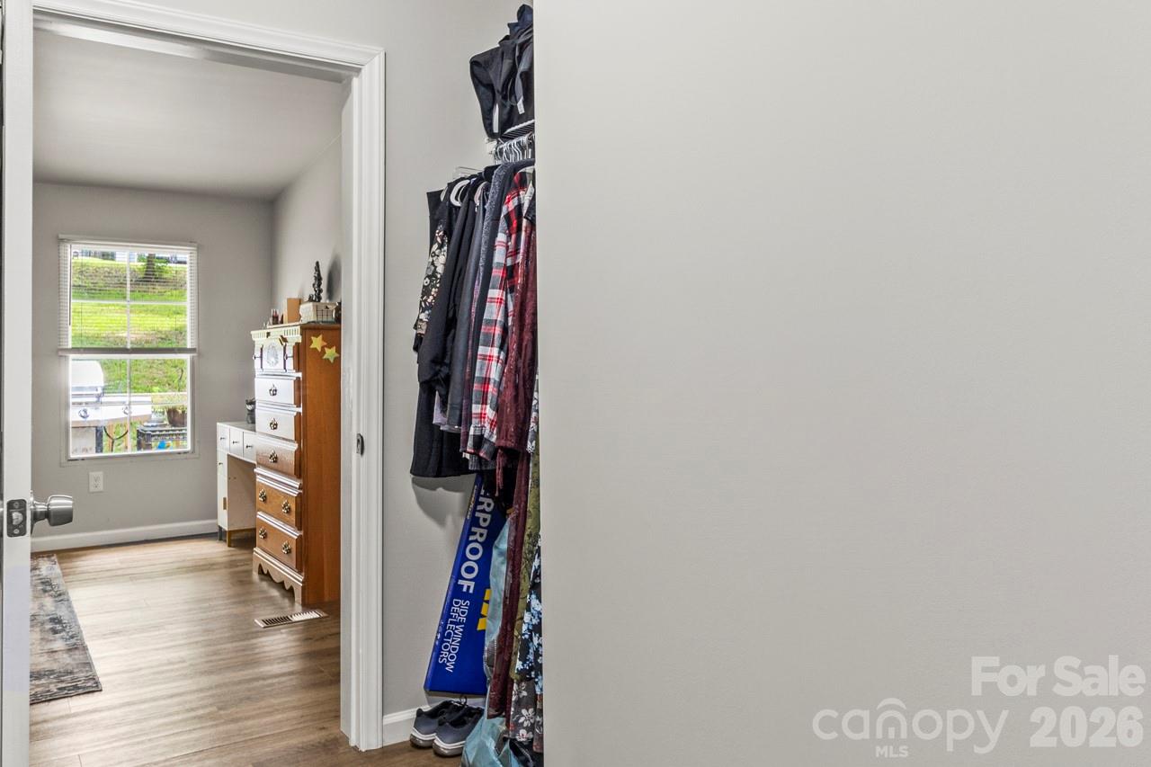 4265 Dry Pond Lane — Conover