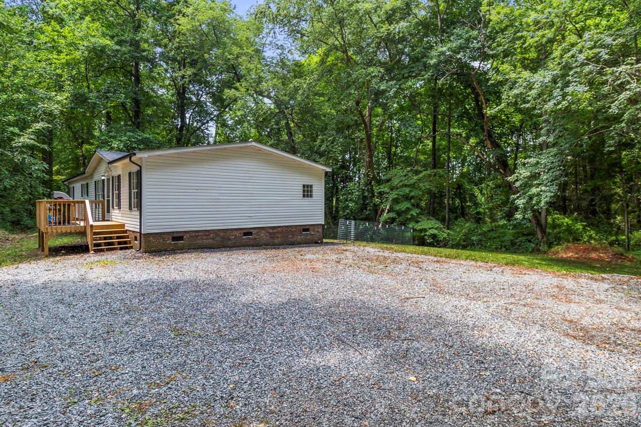 4265 Dry Pond Lane — Conover