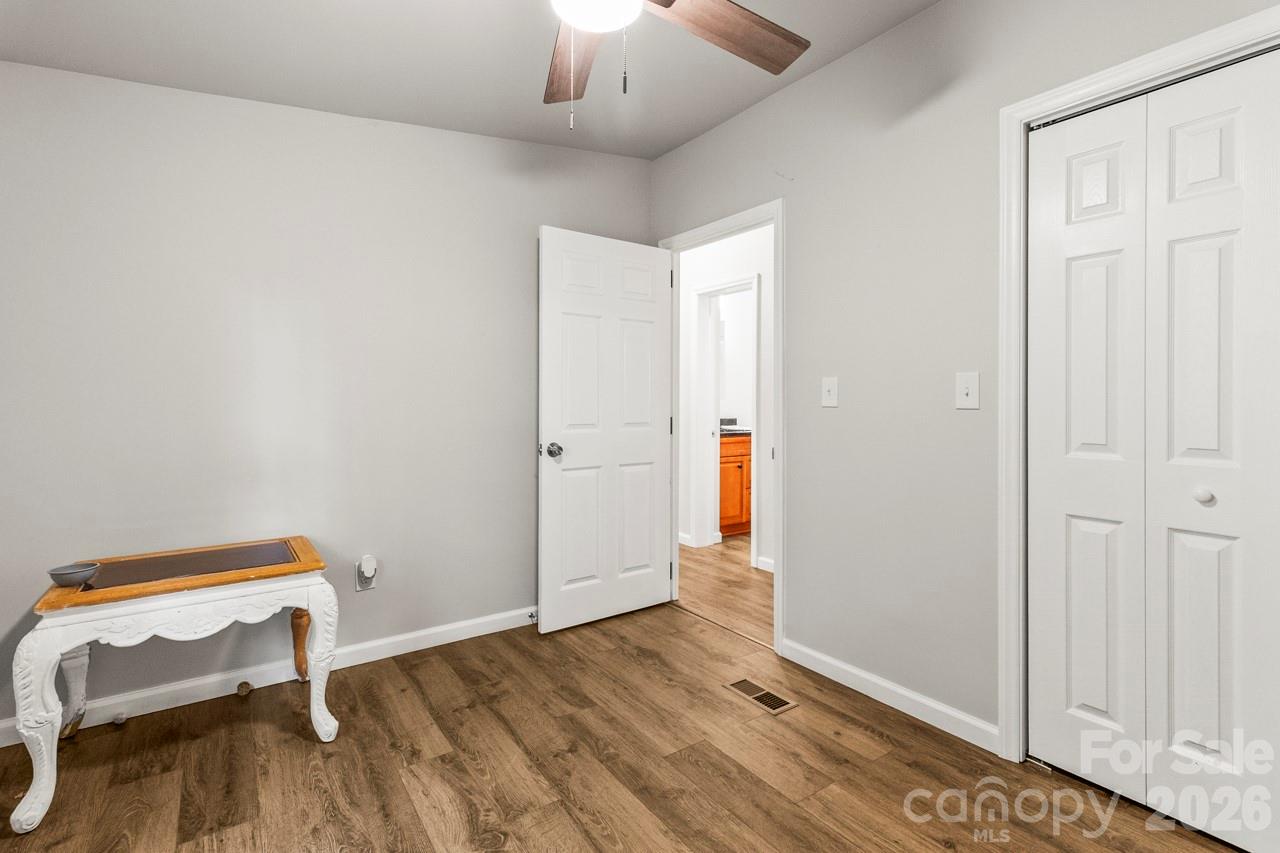 4265 Dry Pond Lane — Conover