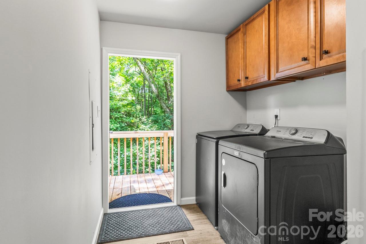 4265 Dry Pond Lane — Conover
