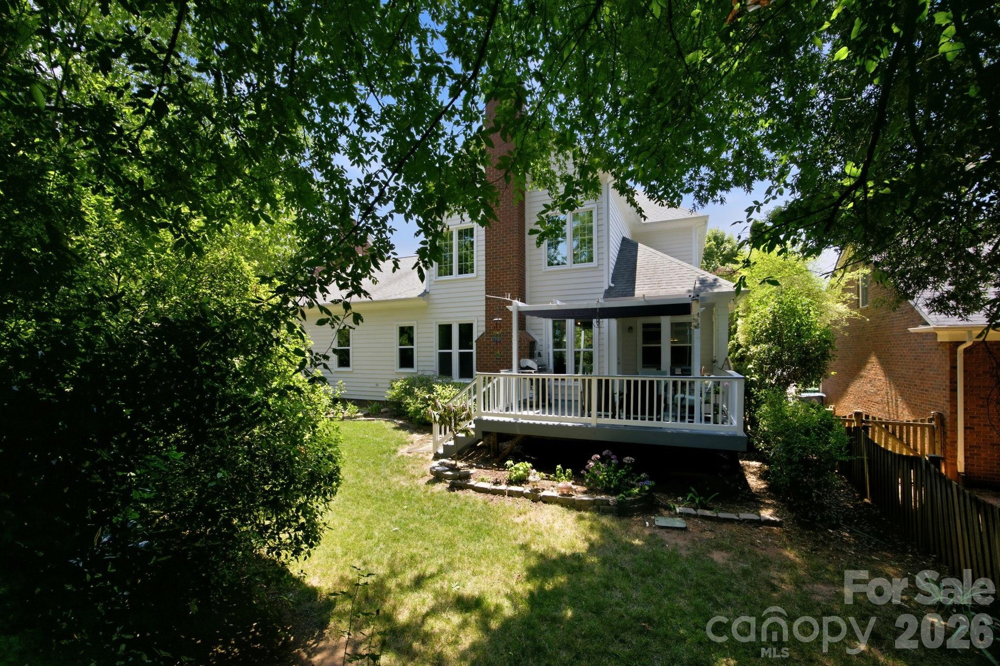 20112 N Cove Road — Cornelius