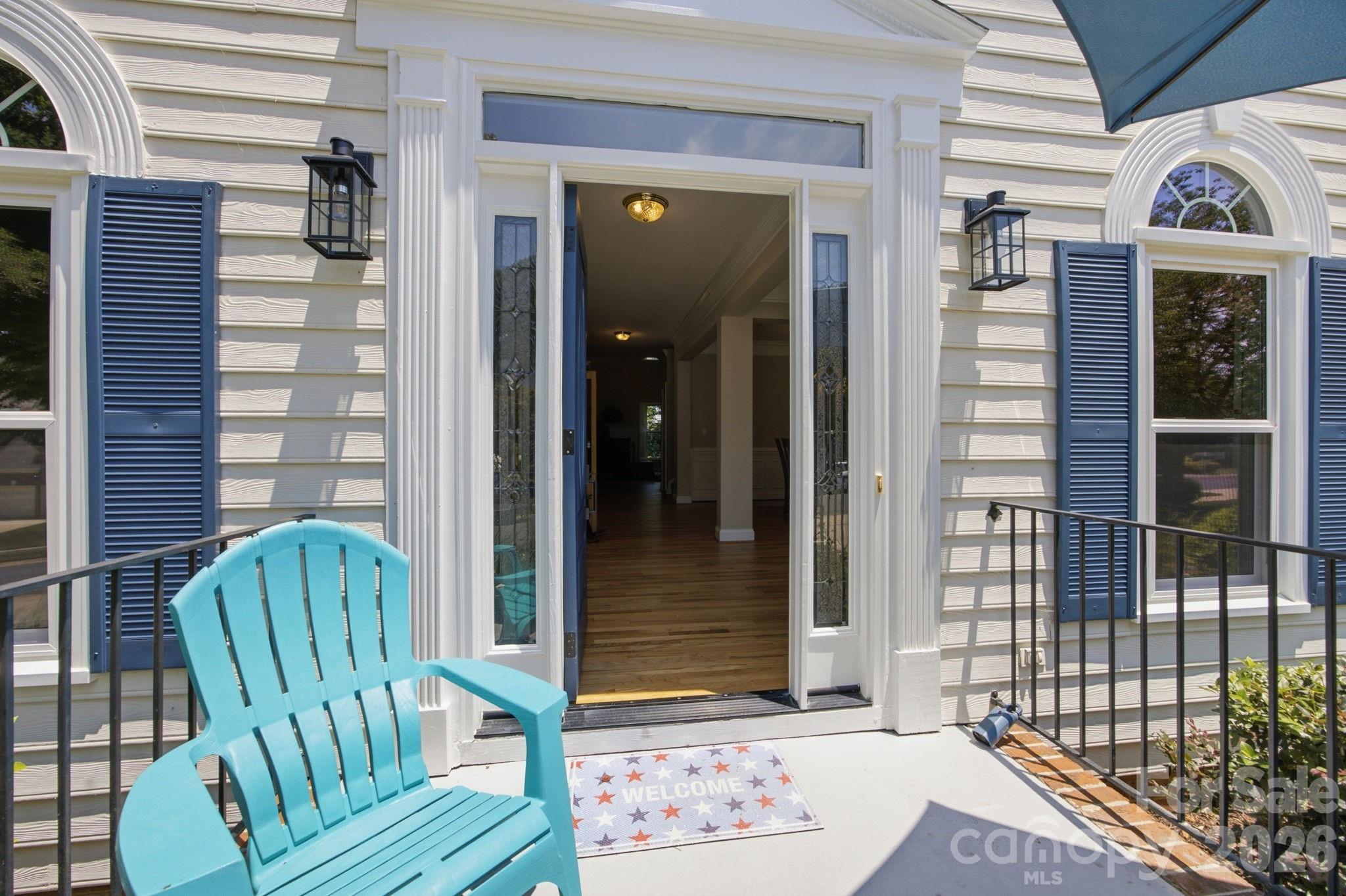 20112 N Cove Road — Cornelius