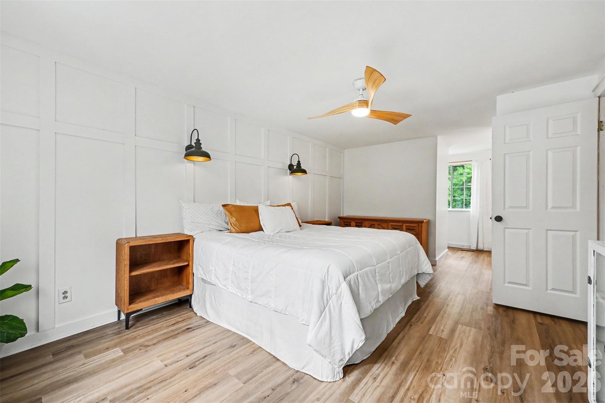 5821 Shadow Creek Road — Charlotte