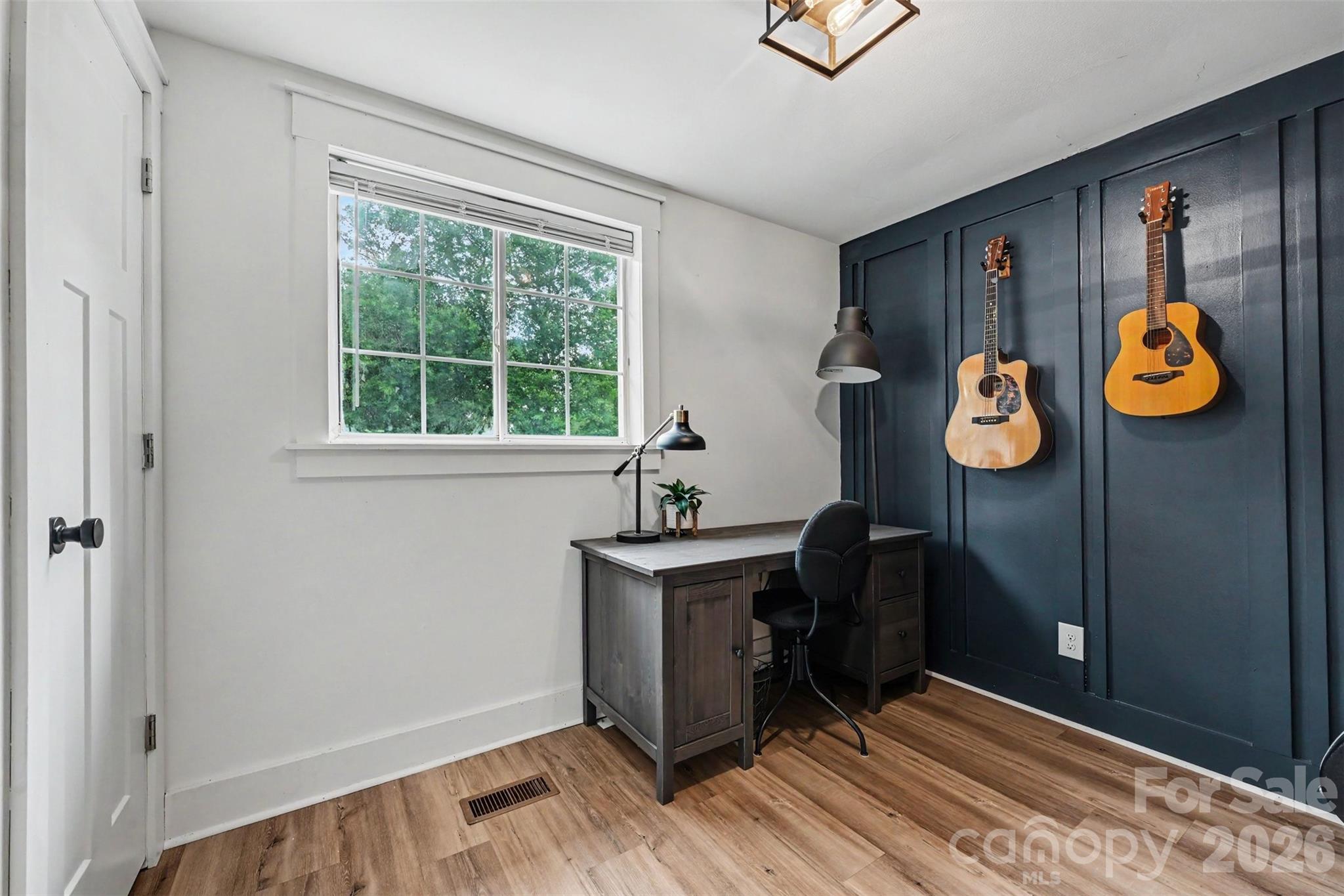 5821 Shadow Creek Road — Charlotte