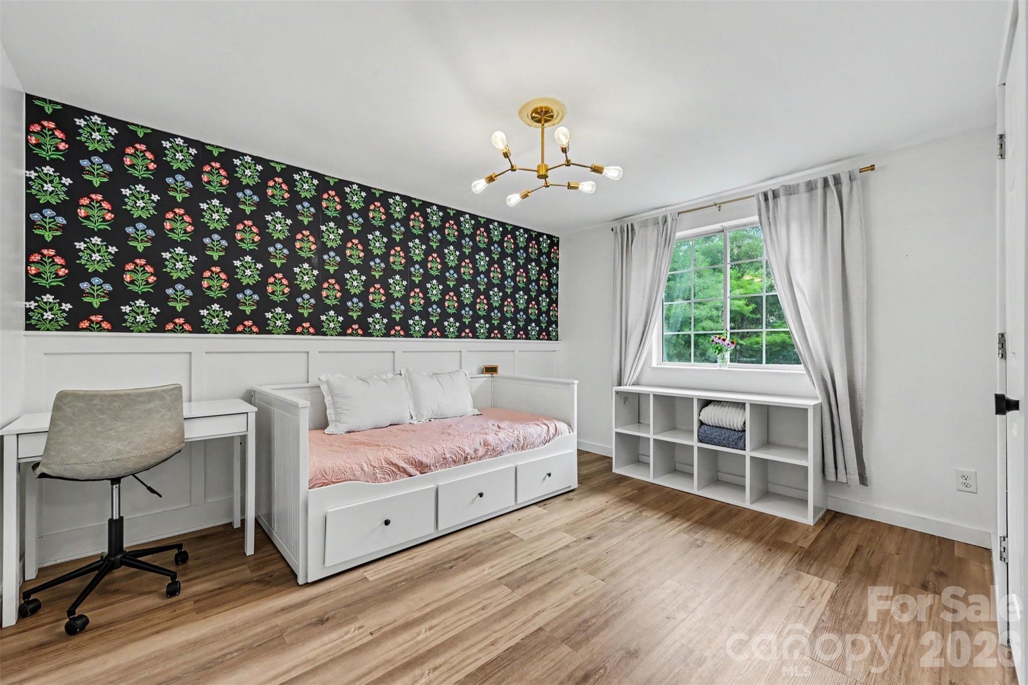 5821 Shadow Creek Road — Charlotte