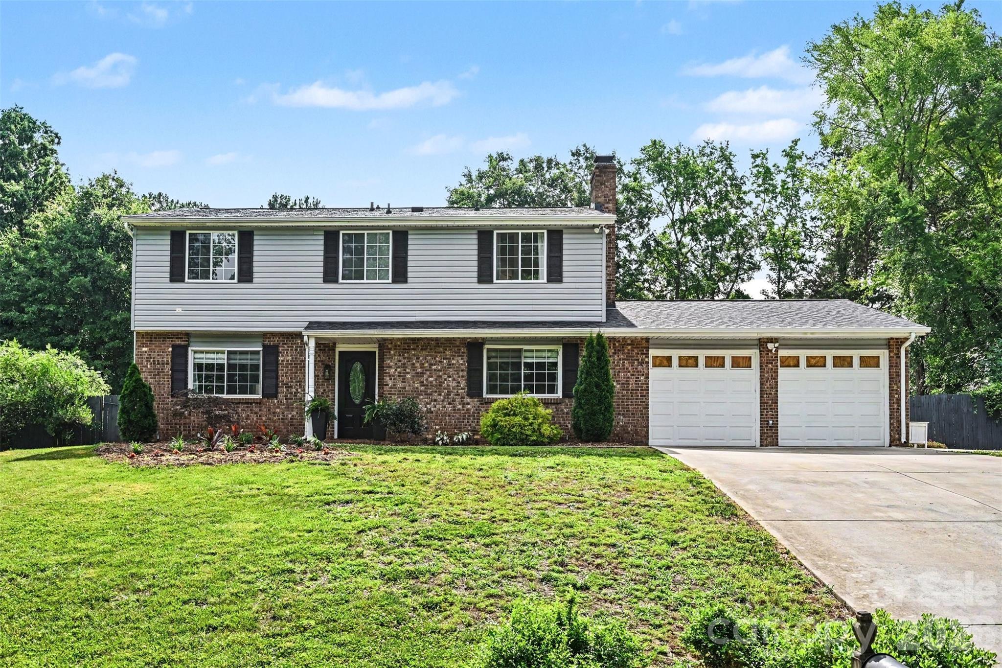 5821 Shadow Creek Road — Charlotte