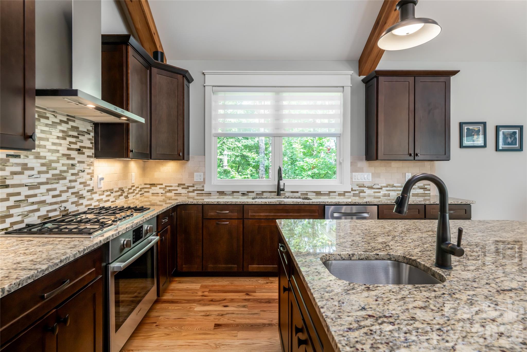 8 Sugarland Ridge Road — Fairview