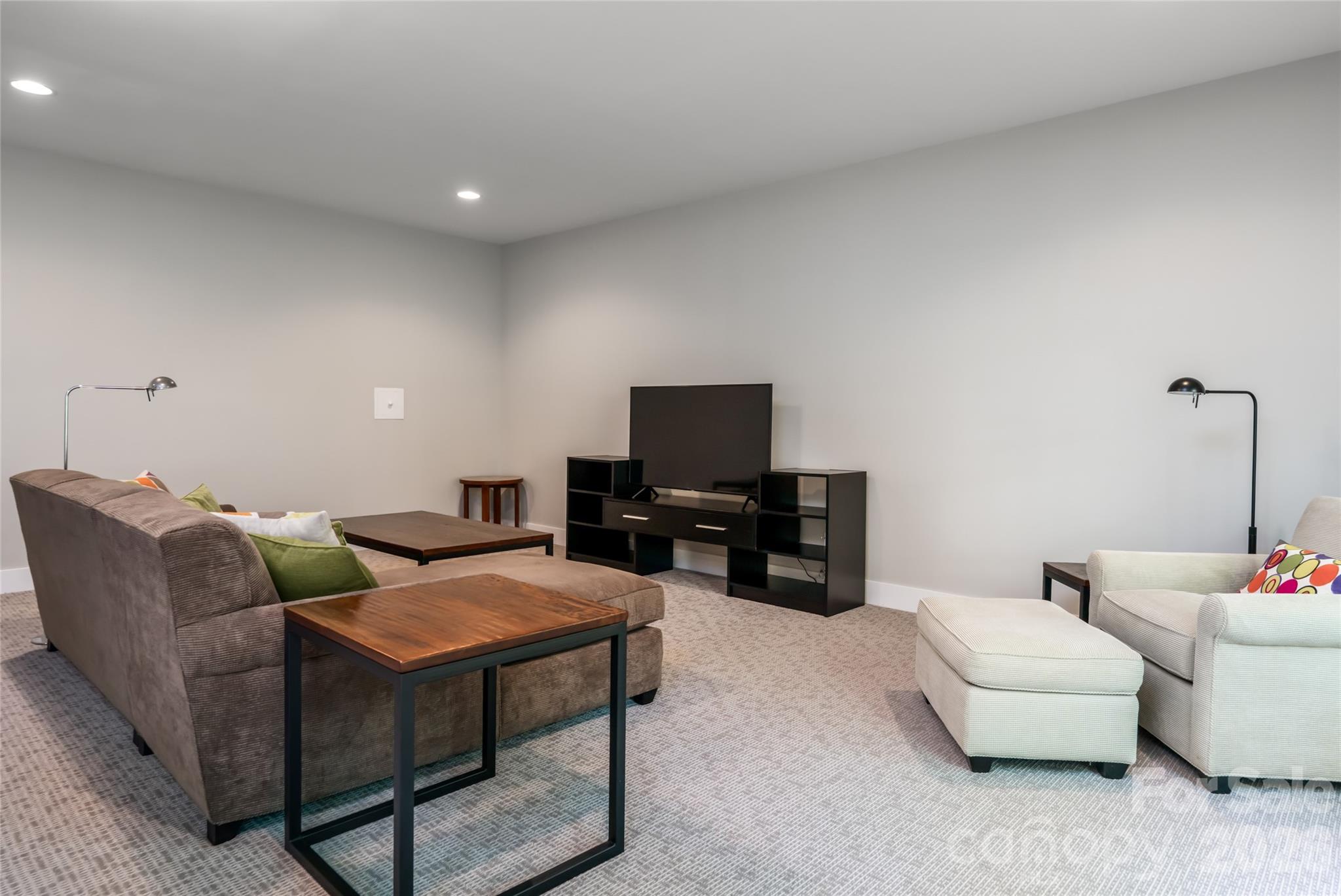 8 Sugarland Ridge Road — Fairview