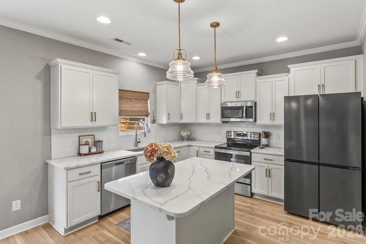 139 Wade Eaton Drive — Mocksville