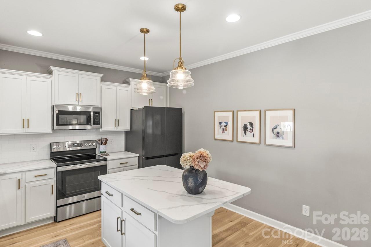 139 Wade Eaton Drive — Mocksville
