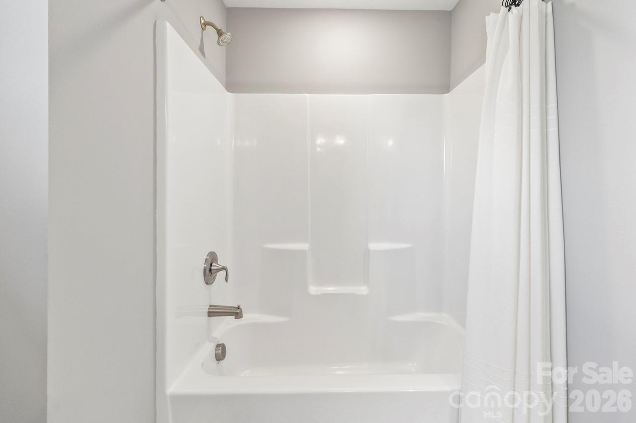 139 Wade Eaton Drive — Mocksville