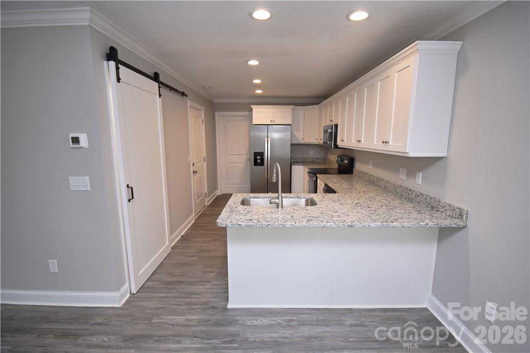 5110 Hanging Rock Court — Hickory