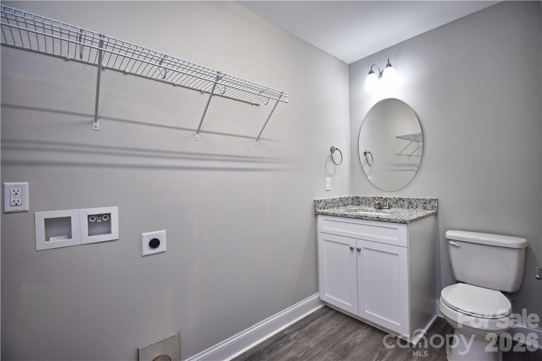5110 Hanging Rock Court — Hickory