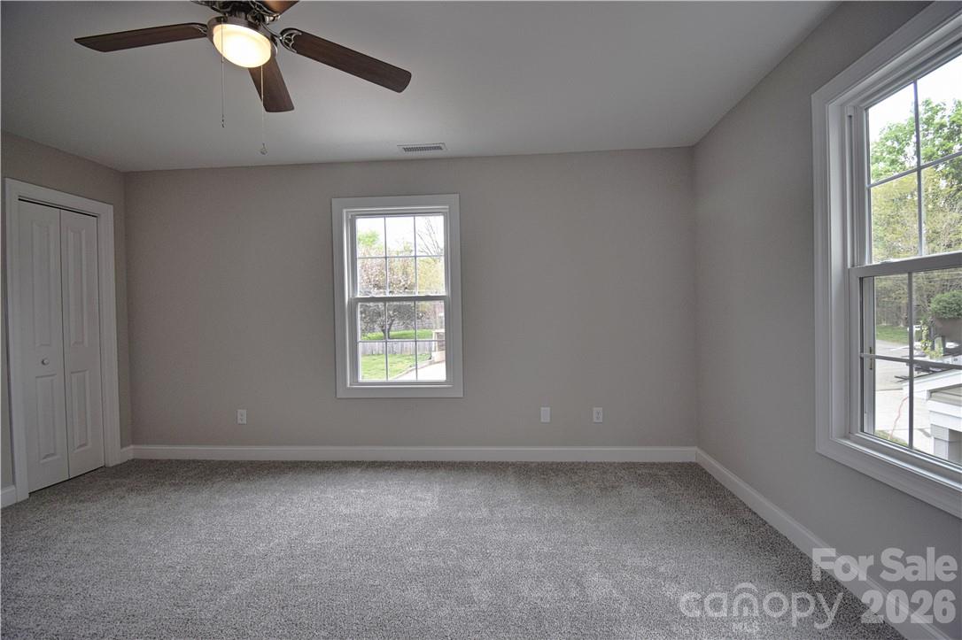 5110 Hanging Rock Court — Hickory