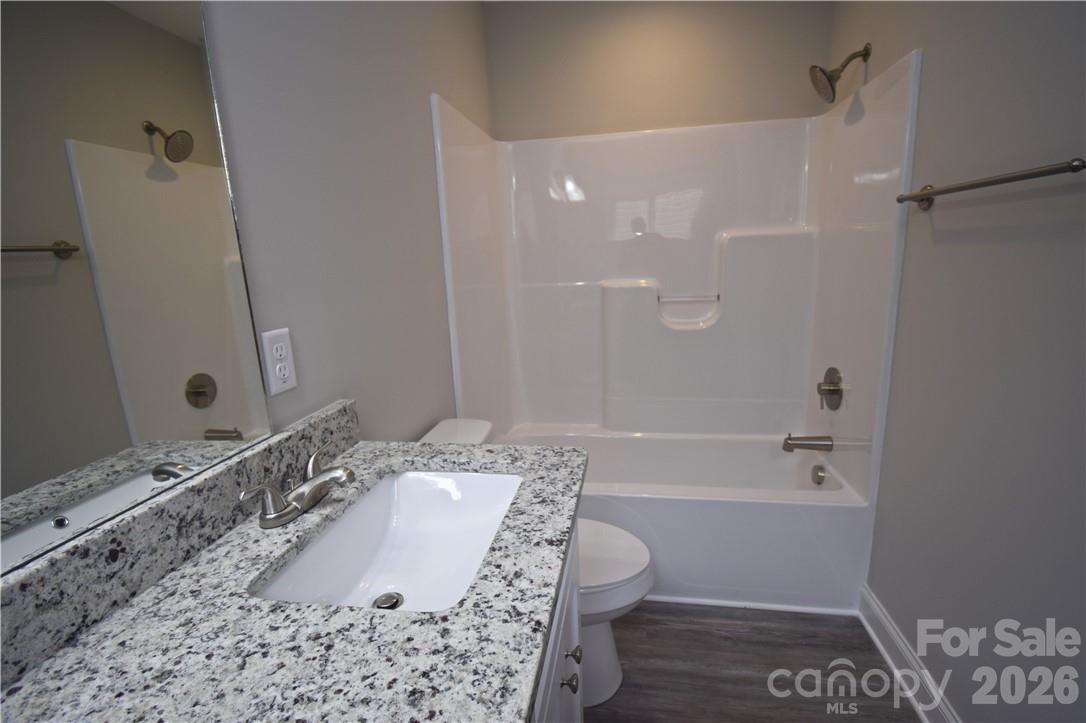 5110 Hanging Rock Court — Hickory