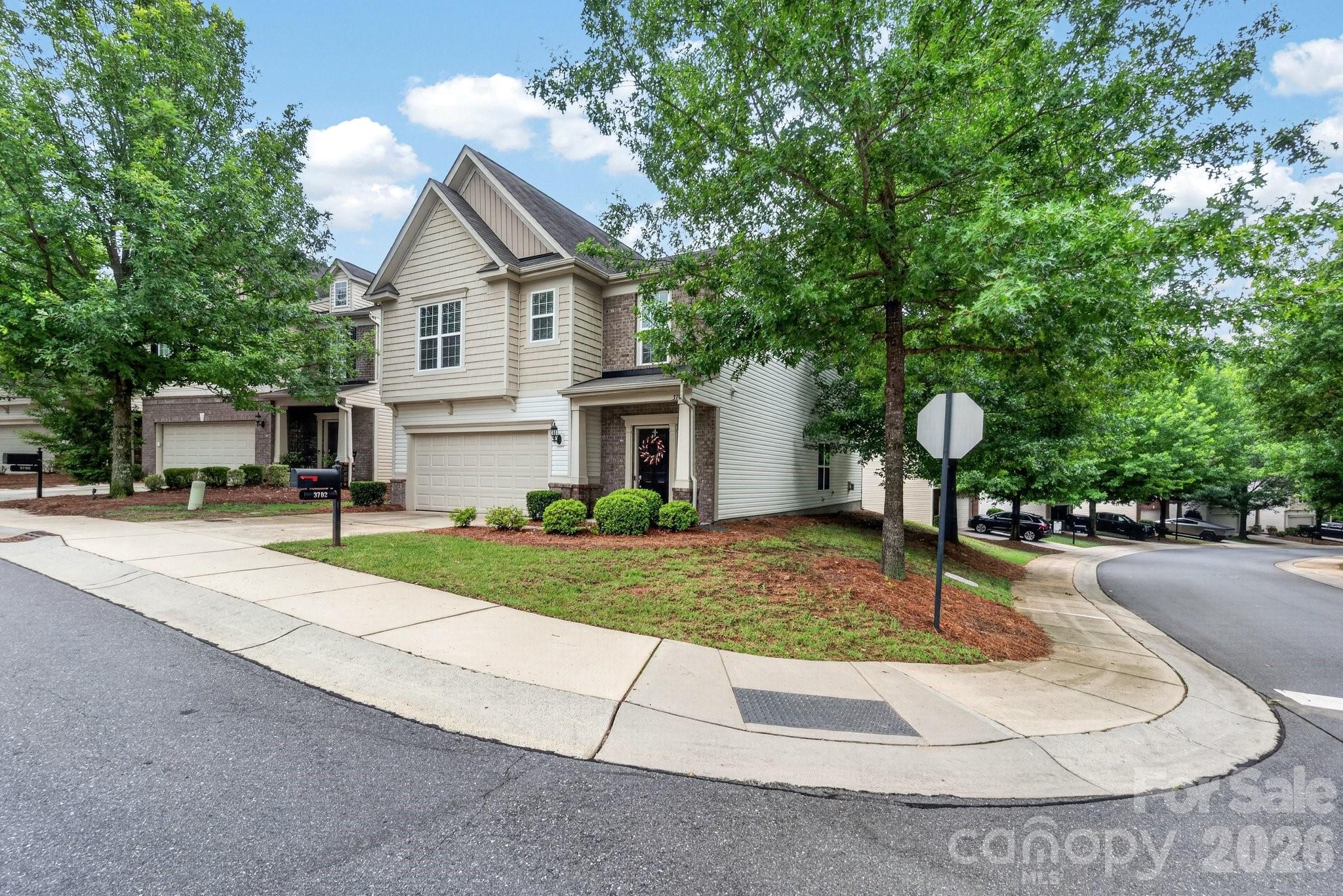 3702 Park South Station Boulevard — Charlotte