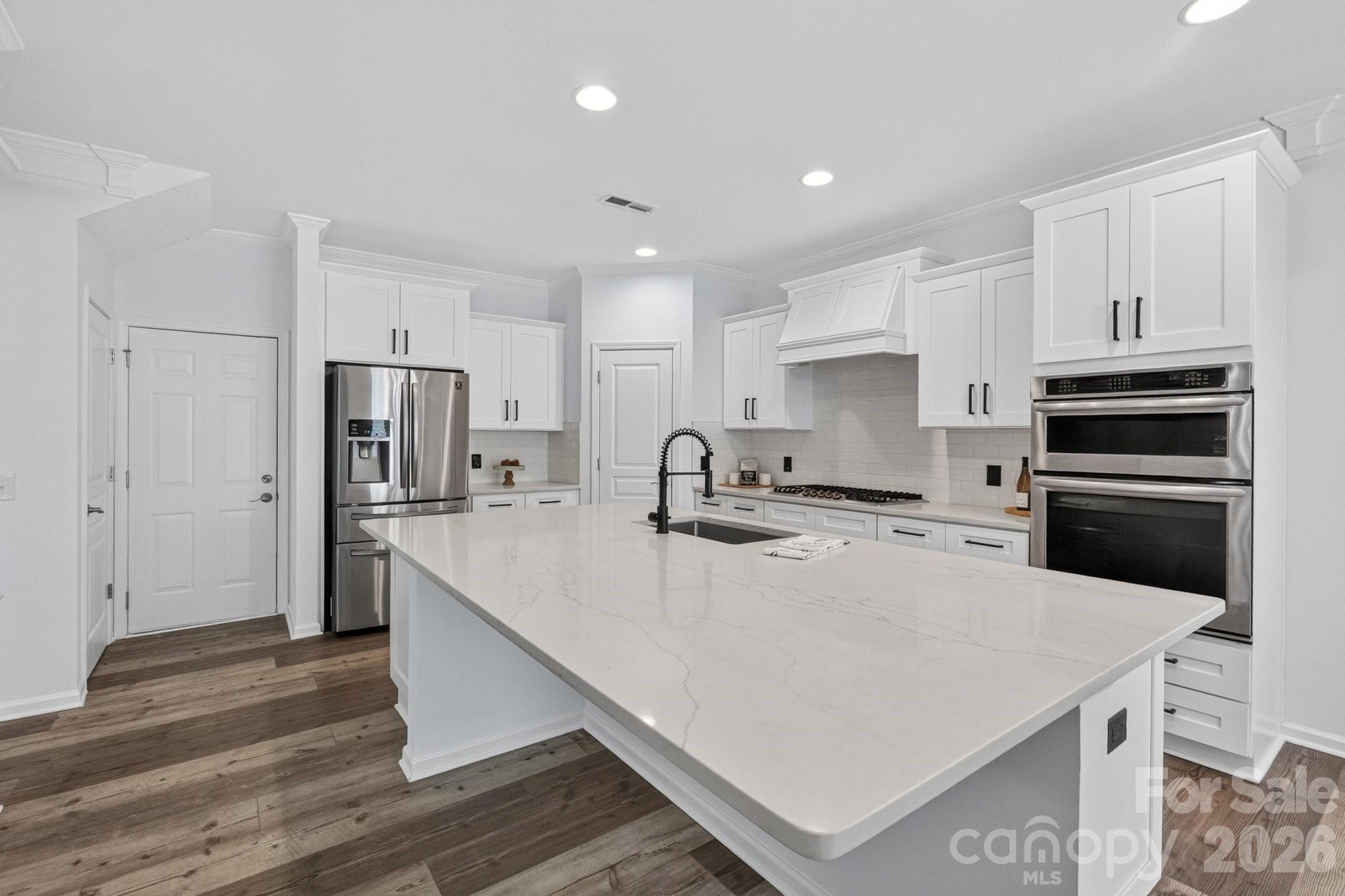 3702 Park South Station Boulevard — Charlotte
