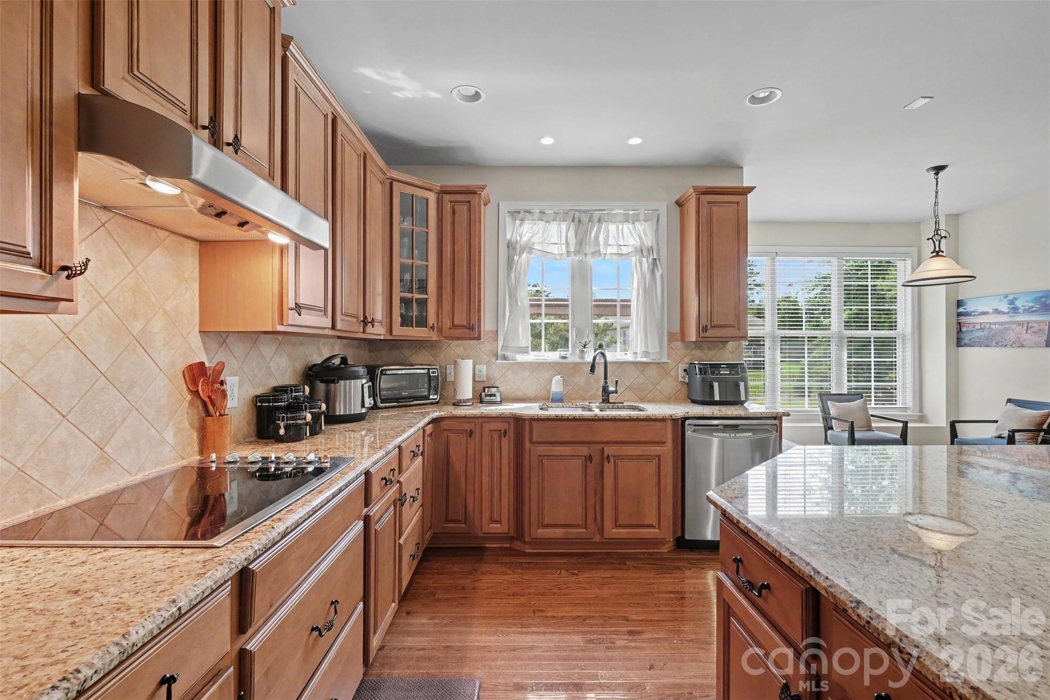 1008 Hawker Road — Matthews
