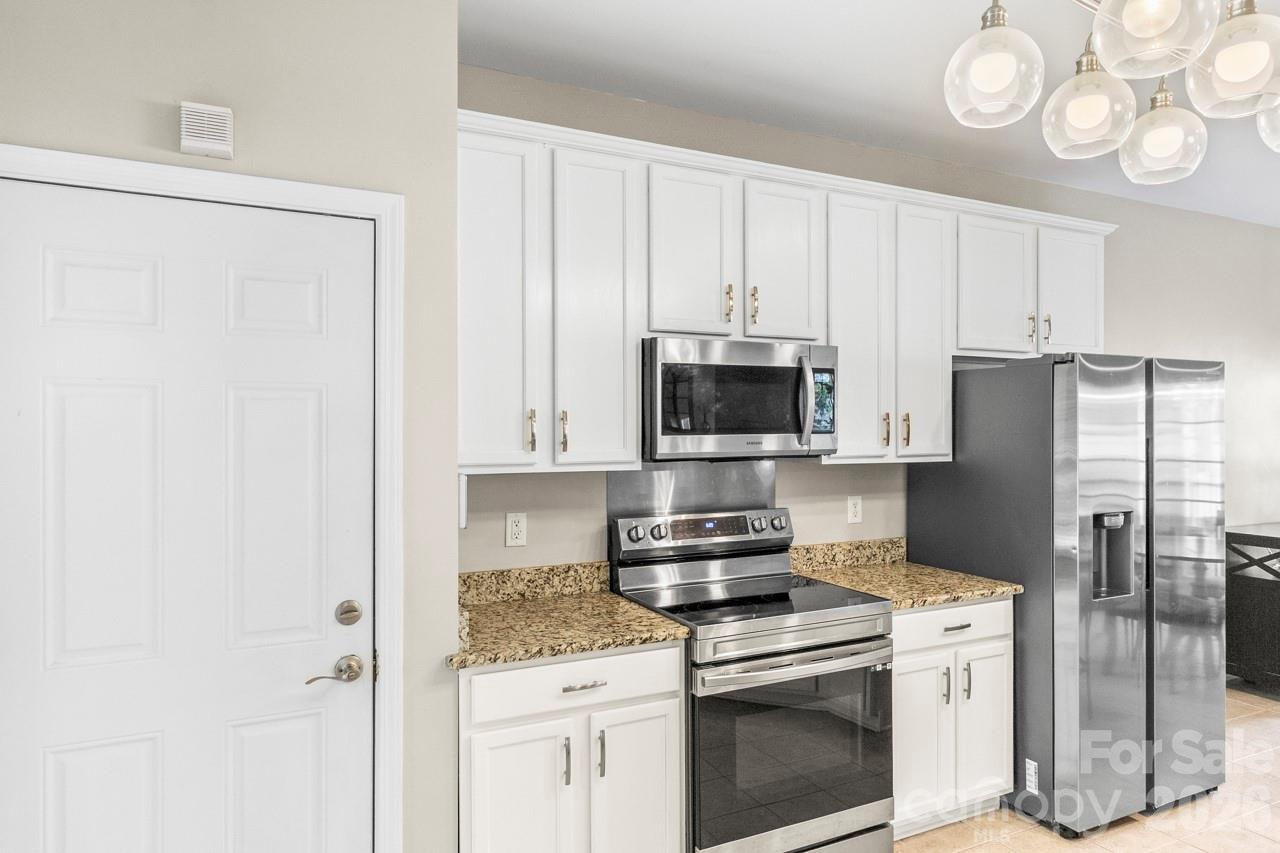 135 Painted Bunting Drive — Troutman