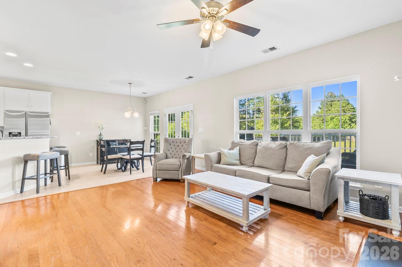 135 Painted Bunting Drive — Troutman
