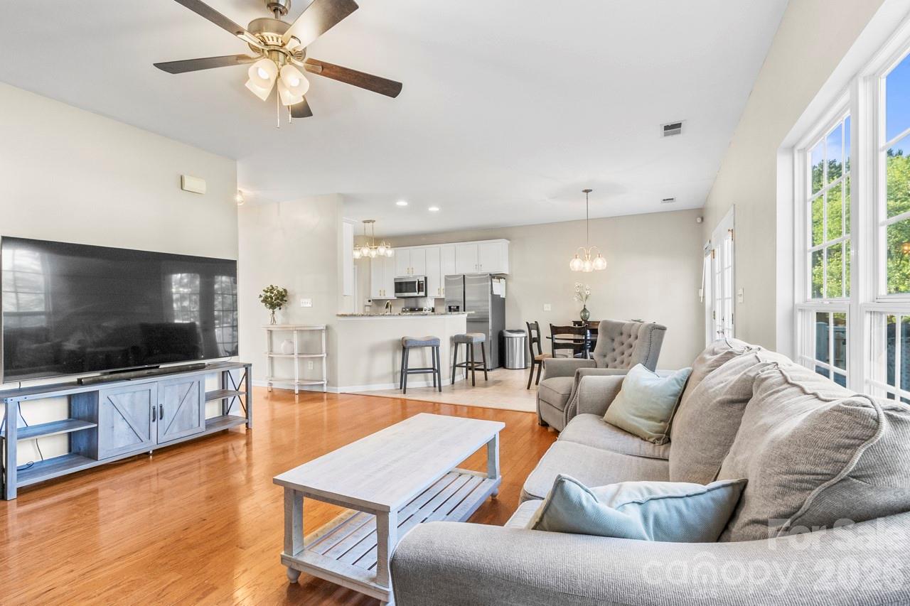 135 Painted Bunting Drive — Troutman