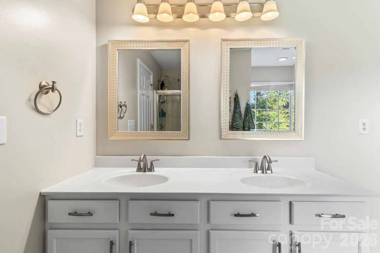 135 Painted Bunting Drive — Troutman