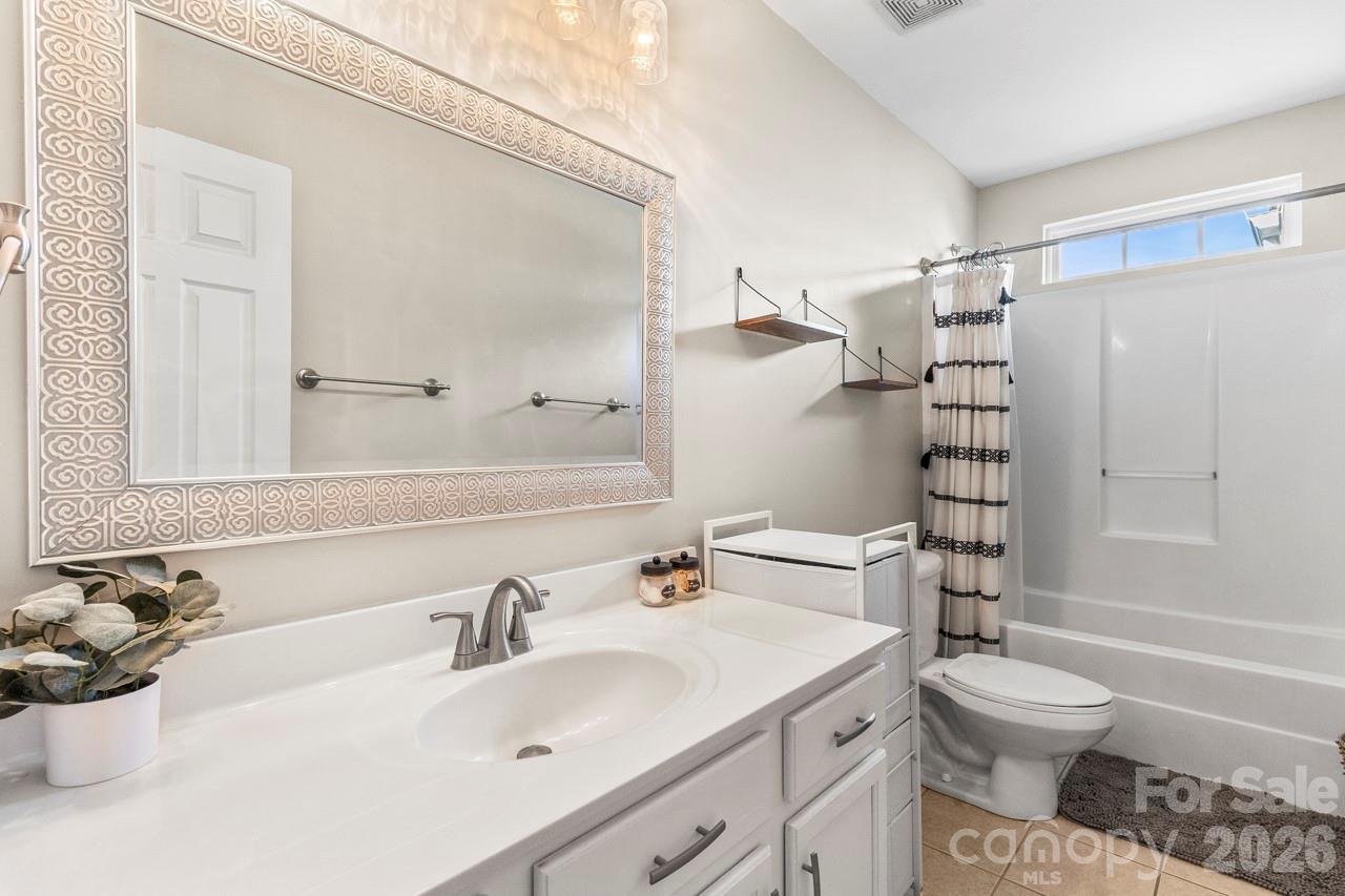 135 Painted Bunting Drive — Troutman