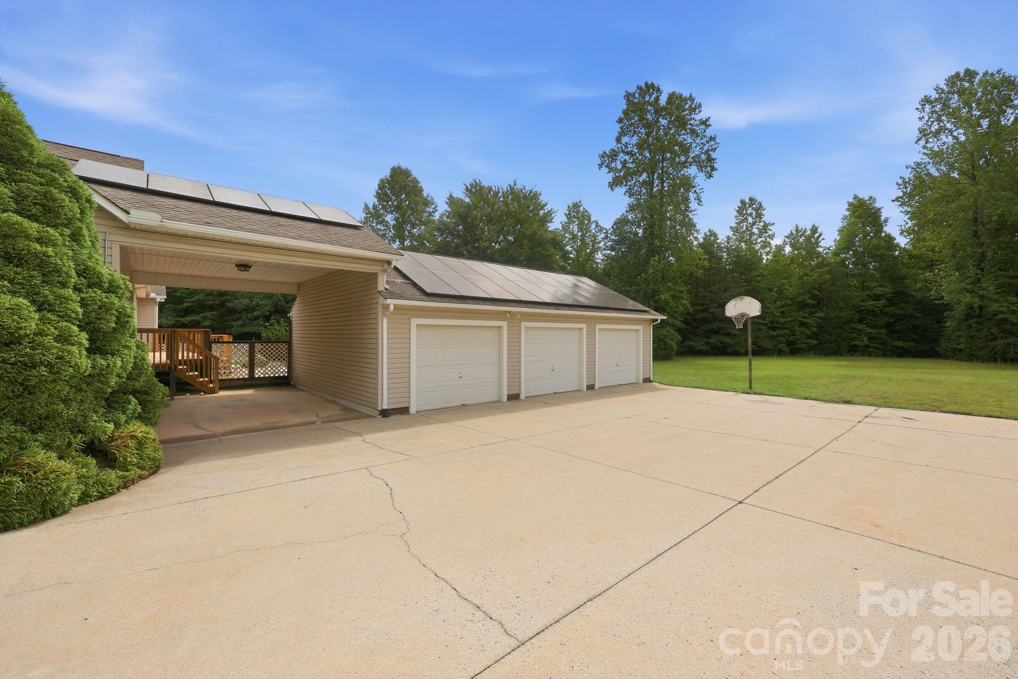 555 Brown Acres Road — Salisbury