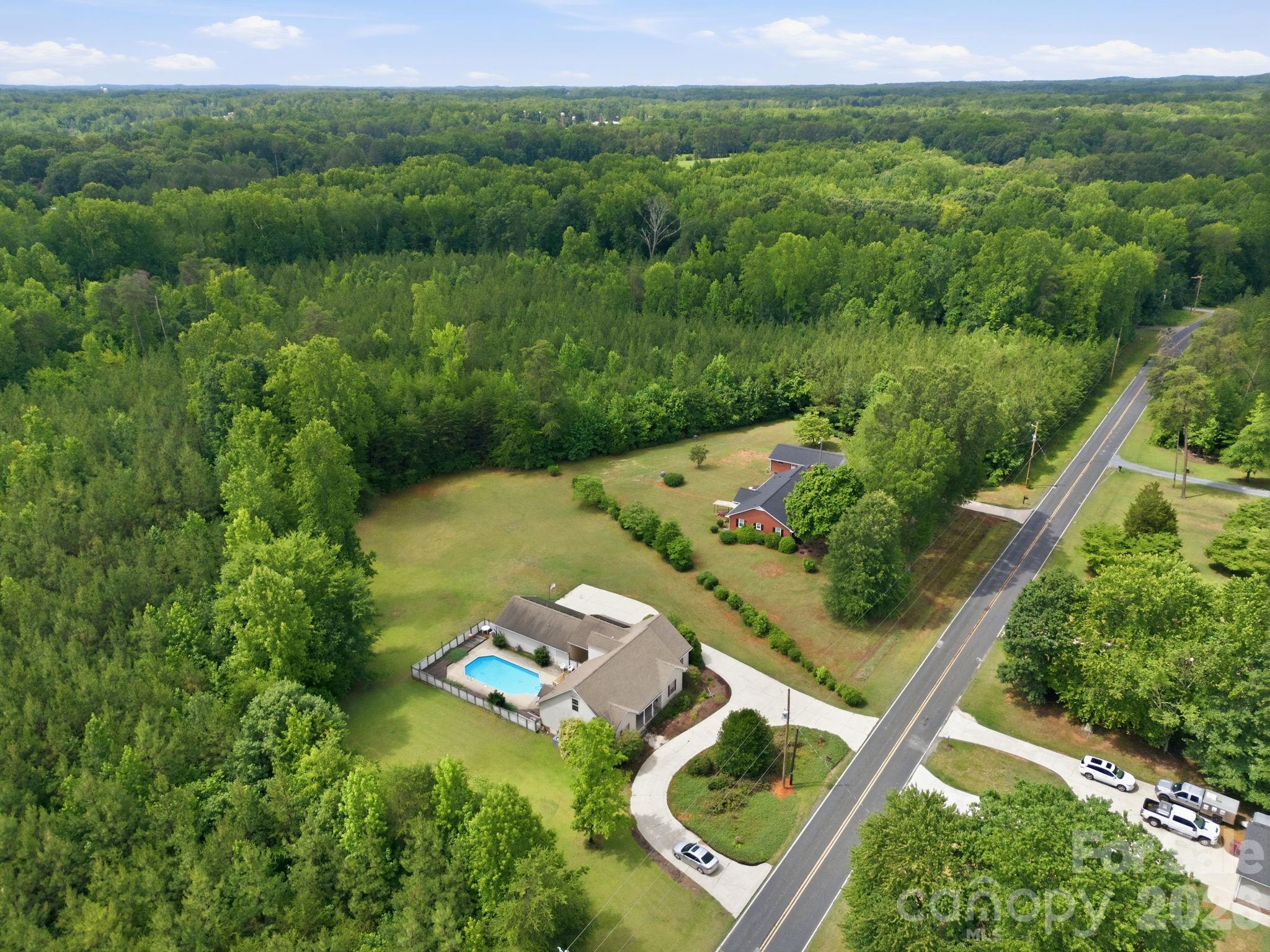 555 Brown Acres Road — Salisbury