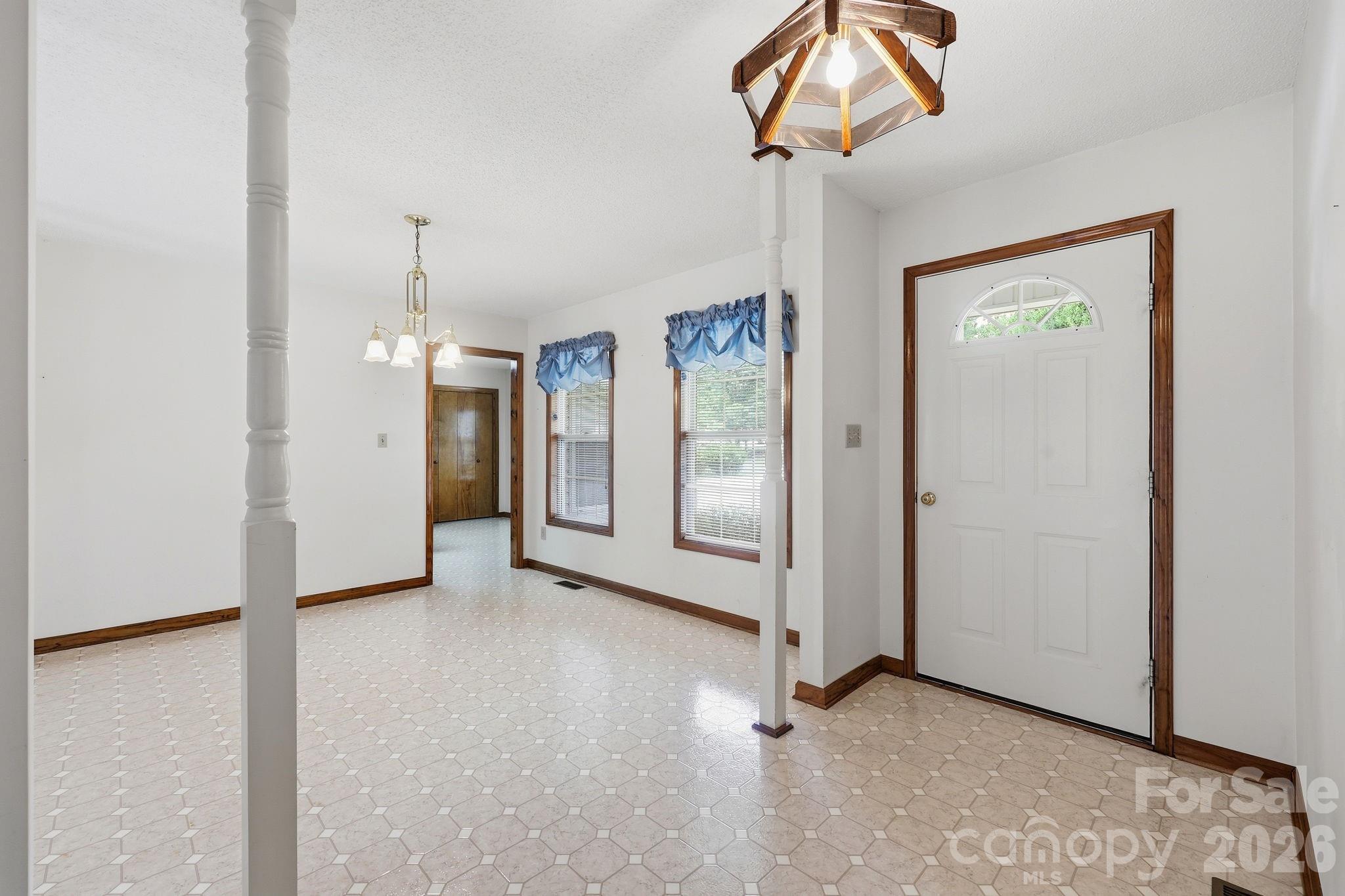 555 Brown Acres Road — Salisbury