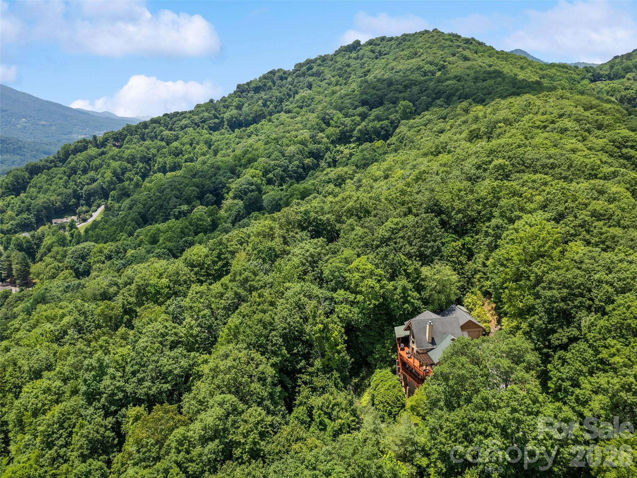 48 Hawks Lift Drive — Waynesville