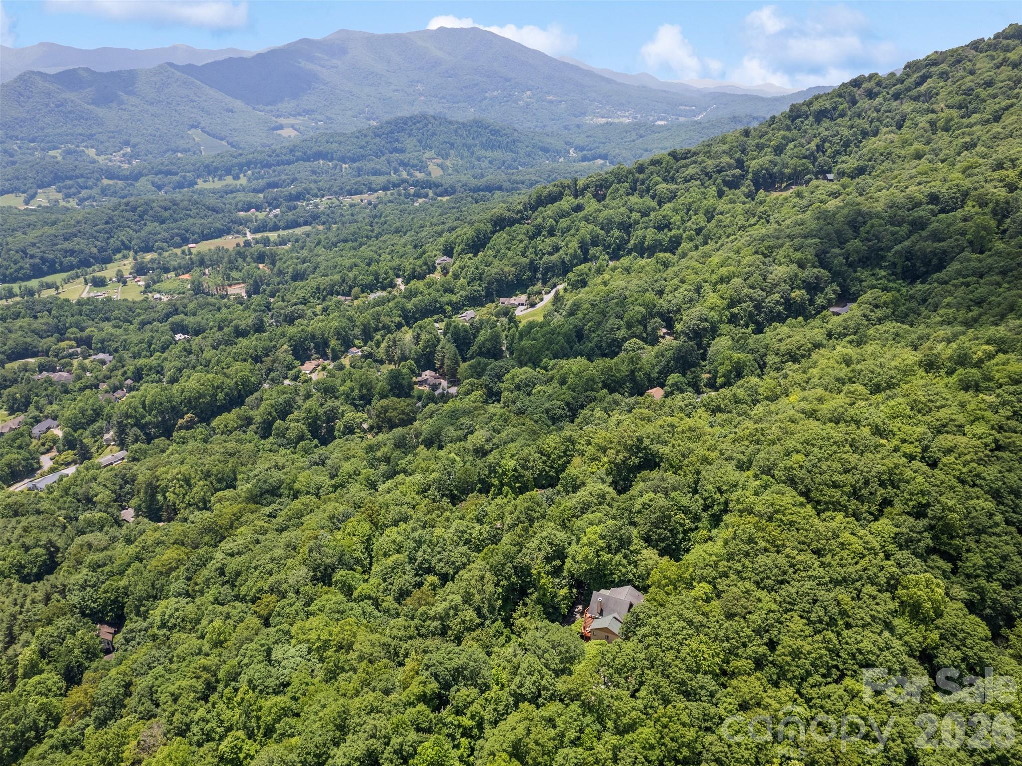 48 Hawks Lift Drive — Waynesville
