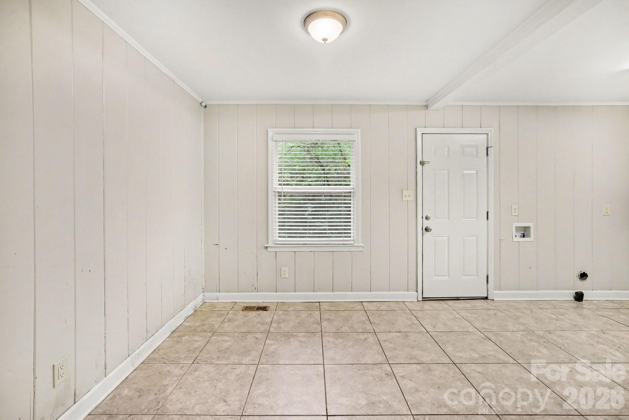 3700 Sargeant Drive — Charlotte